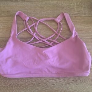 Lululemonn free to be wild sports bra